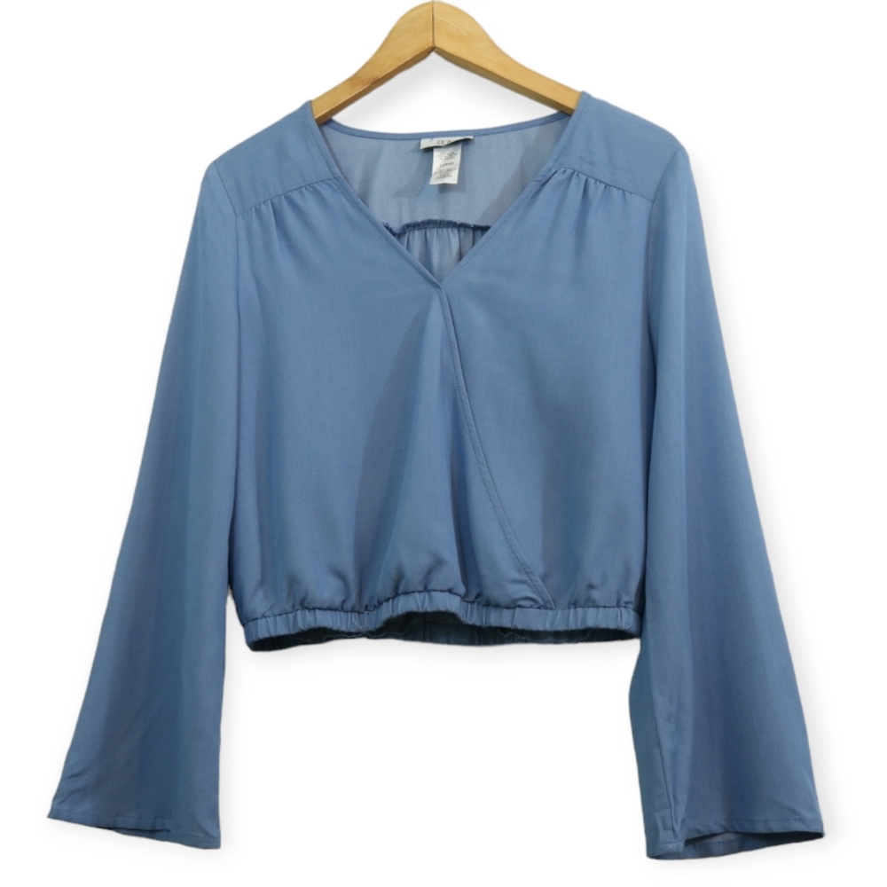 Joe B Joe Benbassett Blue Chambray Style  Crossover Top